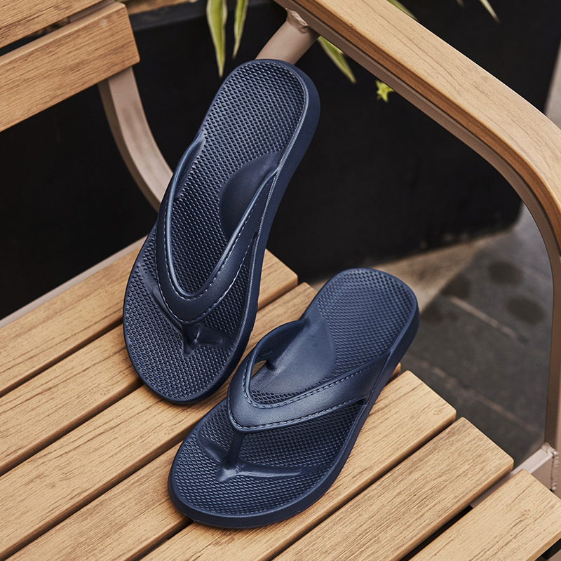 Trendy Women's Flat Flip-Flops – Men Shoes Essentials recenzja i cena